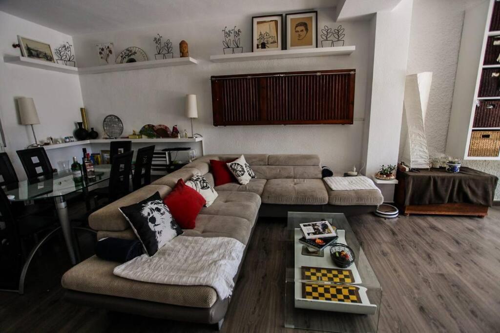 Spacious 2 Bedroom W/ Own Pool 5 Minutes Walk To Beach Campoamor Zewnętrze zdjęcie